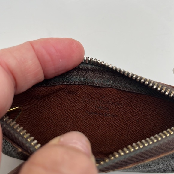 Original Louis Vuitton key pouch - Picture 8 of 11